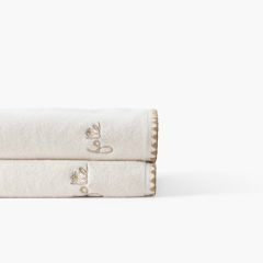 Махровий рушник для душу з органічної бавовни з вишивкою A LA FOLIE